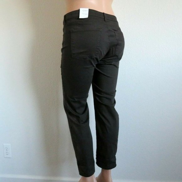 STS Blue Jeans Women's Darren Girlfriend Plus Size 20 NWT - Picture 2 of 4